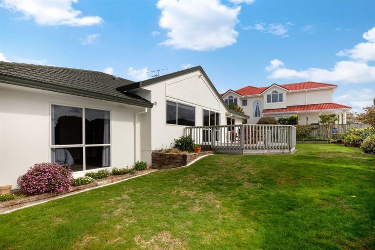 Photo of property in 53 Joseph Banks Drive, Whitby, Porirua, 5024