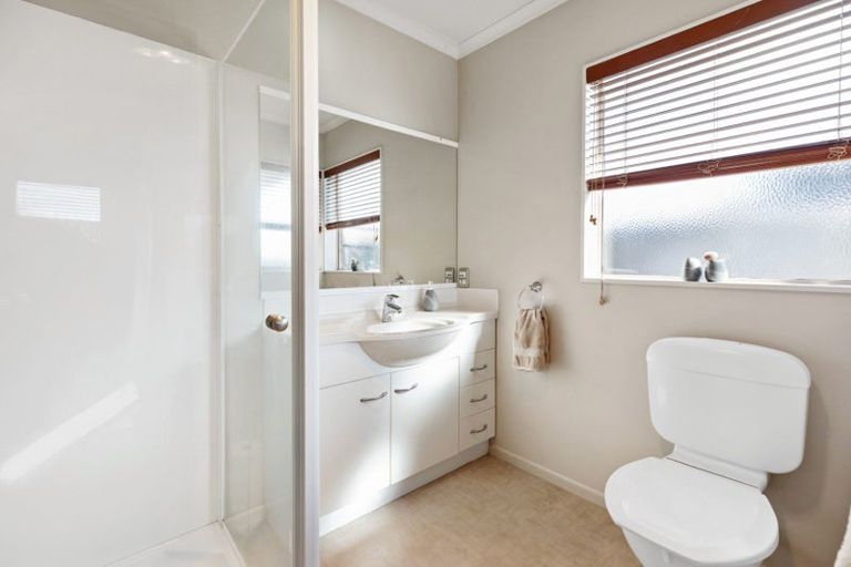 Photo of property in 6 Goodrich Close, Bethlehem, Tauranga, 3110