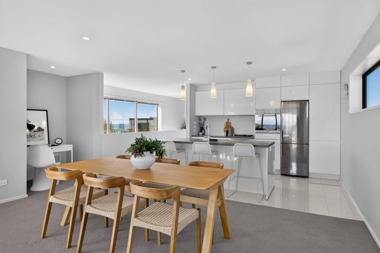 Photo of property in 74 Glenstrae Road, Redcliffs, Christchurch, 8081