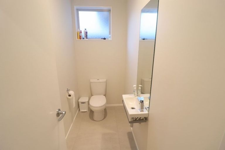 Photo of property in 63 Mackay Drive, Greenhithe, Auckland, 0632