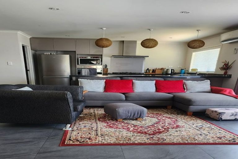 Photo of property in 1 Christobel Circle, Huntington, Hamilton, 3210