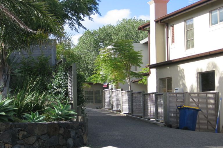 Photo of property in 29b Bevyn Street, Castor Bay, Auckland, 0620