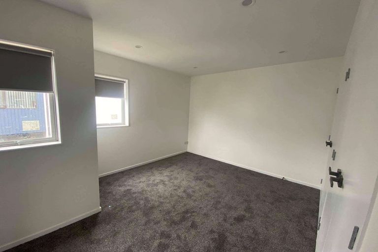 Photo of property in 30 Tumu Road, Papakura, 2110