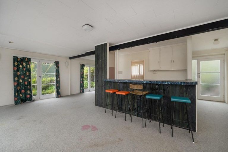 Photo of property in 20 Treeway, Sunnyhills, Auckland, 2010