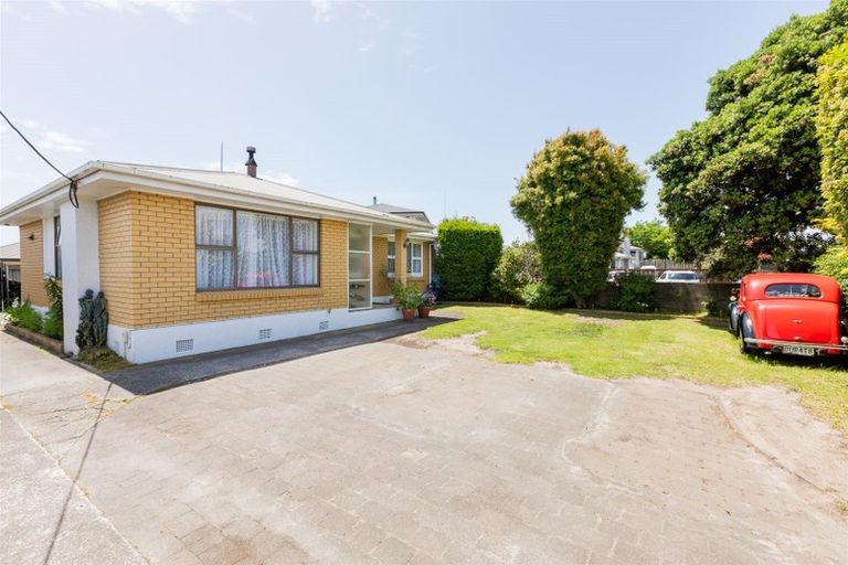 Photo of property in 587a Maunganui Road, Mount Maunganui, 3116