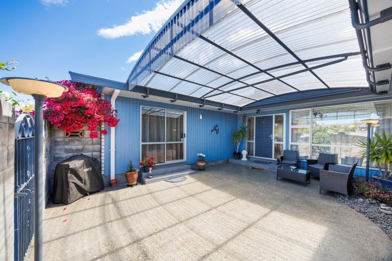 Photo of property in 71 Fairview Avenue, Feilding, 4702