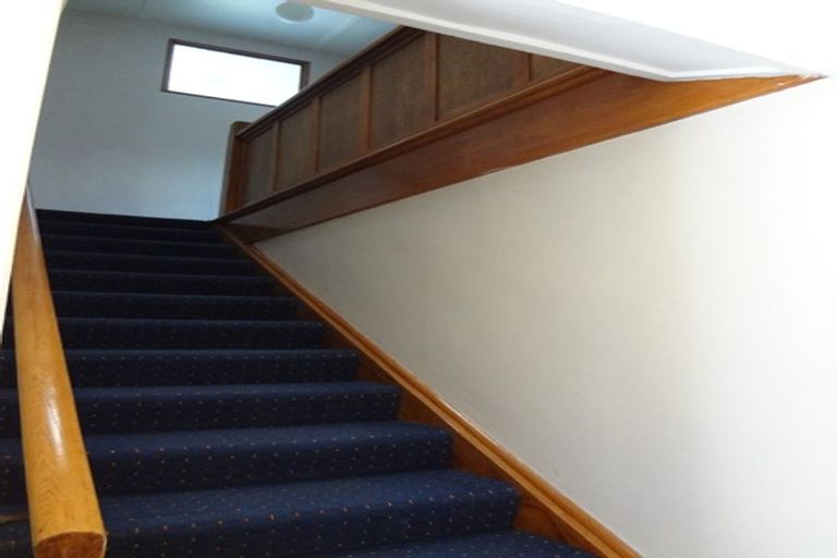 Photo of property in 53 Manor Place, Dunedin Central, Dunedin, 9016