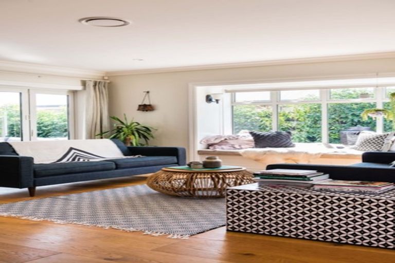 Photo of property in 9 Ballarat Road, Rangiora, 7400