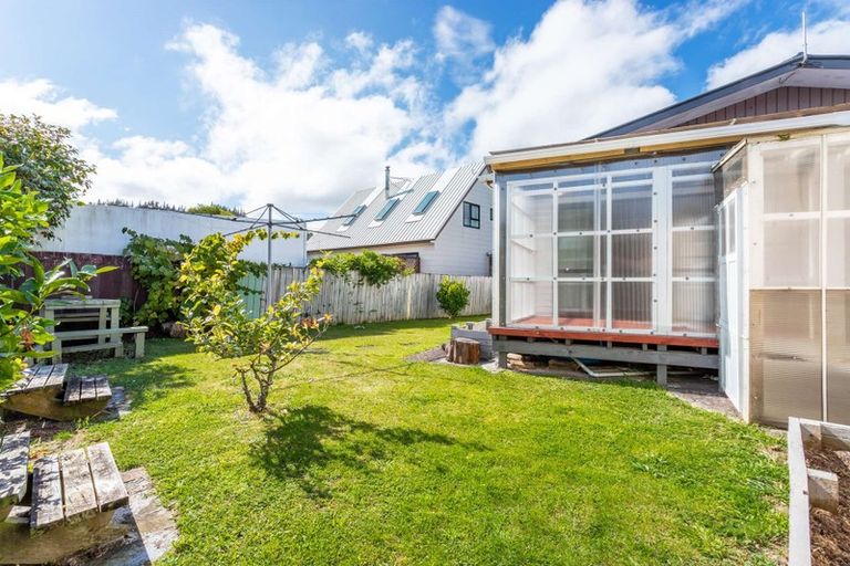 Photo of property in 51 Parkway, Wainuiomata, Lower Hutt, 5014