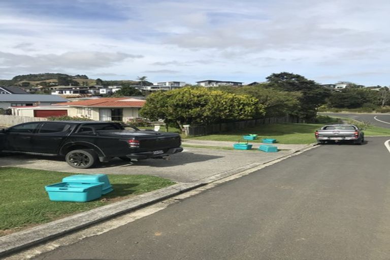 Photo of property in 1 Sunshine Rise, Raglan, 3225