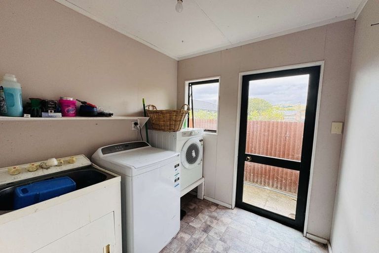 Photo of property in 170 Stanford Street North, Ashhurst, 4810