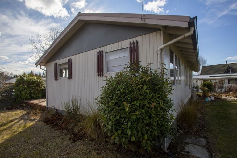 Photo of property in 19 Teal Crescent, Omarama, 9412