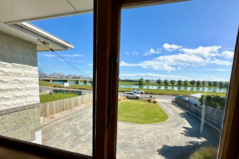 Photo of property in 16 Barnego Road, Balclutha, 9230