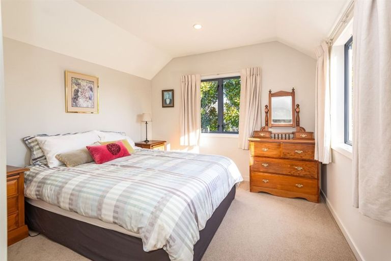 Photo of property in 24 Courtenay Street, St Albans, Christchurch, 8014