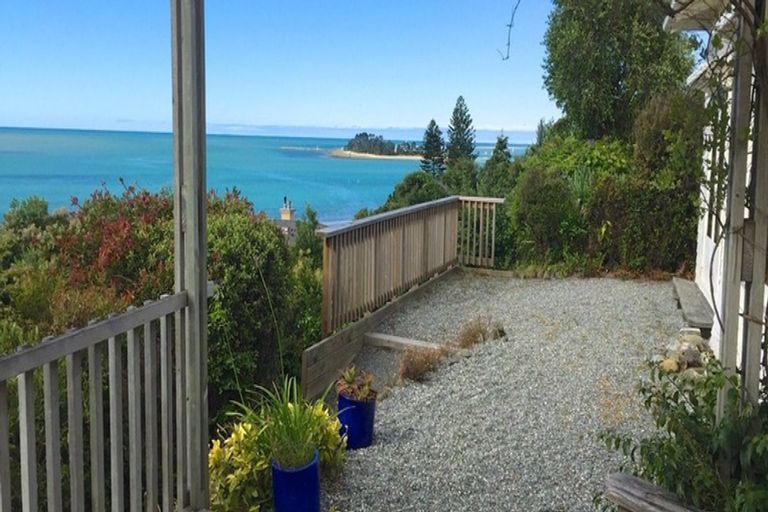 Photo of property in 20 Bisley Avenue, Moana, Nelson, 7011