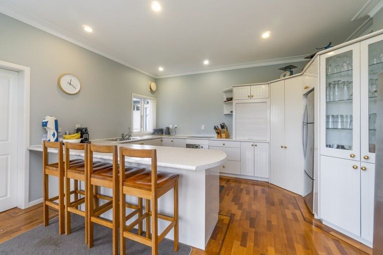 Photo of property in 2/1327 Alfriston Road, Alfriston, Manurewa, 2576