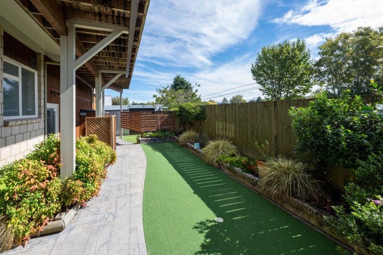 Photo of property in 26 Angela Place, Kinloch, Taupo, 3377