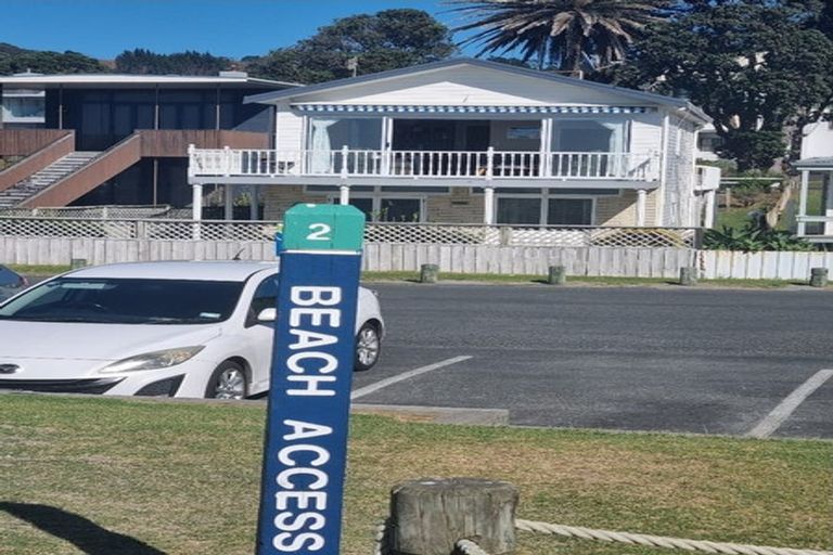 Photo of property in 32 The Terrace, Waihi Beach, 3611