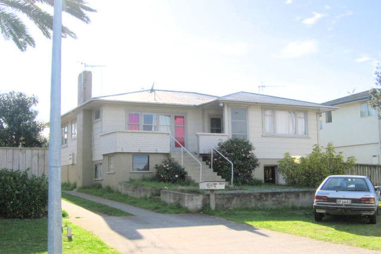 Photo of property in 5 Gordon Road, Mount Maunganui, 3116