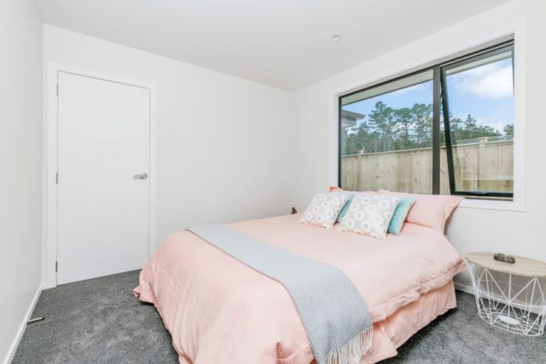 Photo of property in 11 Zadar Street, Kumeu, 0810