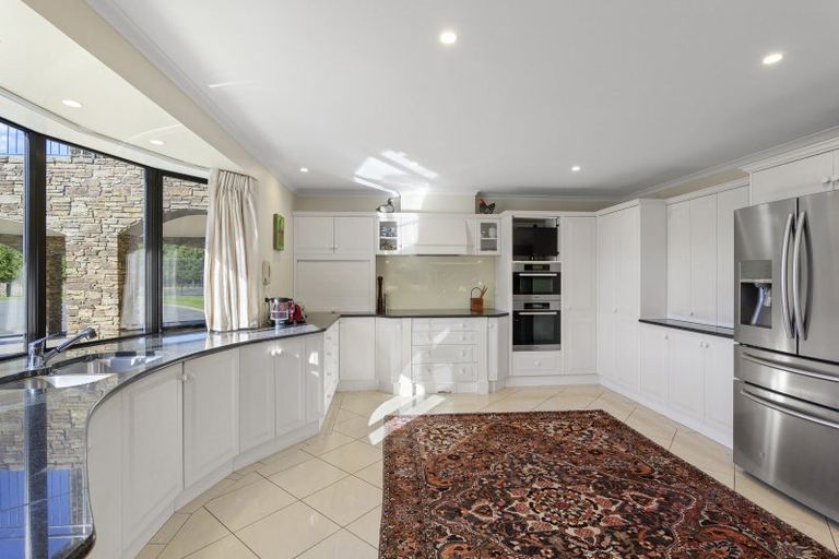 Photo of property in 635 Yaldhurst Road, Yaldhurst, Christchurch, 7676