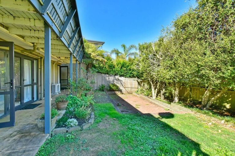 Photo of property in 1/17 Churchill Road, Cockle Bay, Auckland, 2014