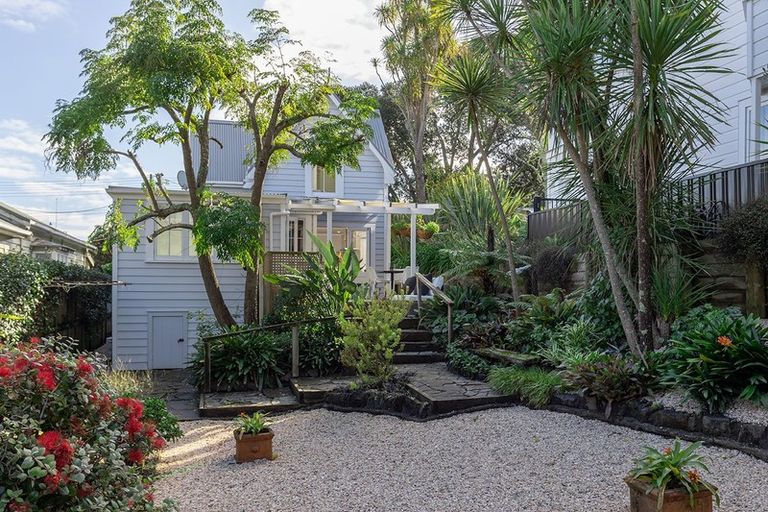 Photo of property in 12 Huia Street, Devonport, Auckland, 0624