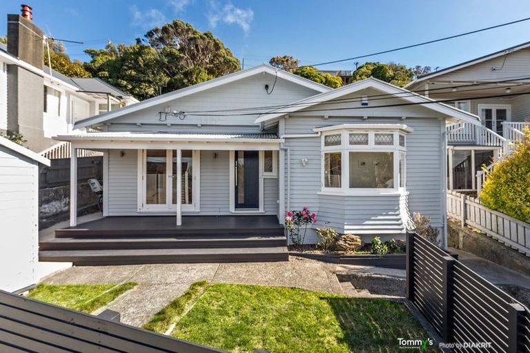 Photo of property in 89 Farnham Street, Mornington, Wellington, 6021