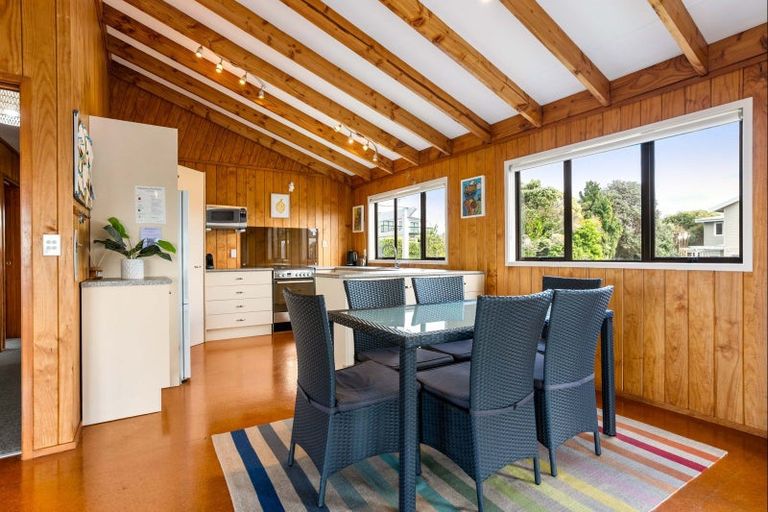 Photo of property in 409 Onemana Drive, Onemana, Whangamata, 3691