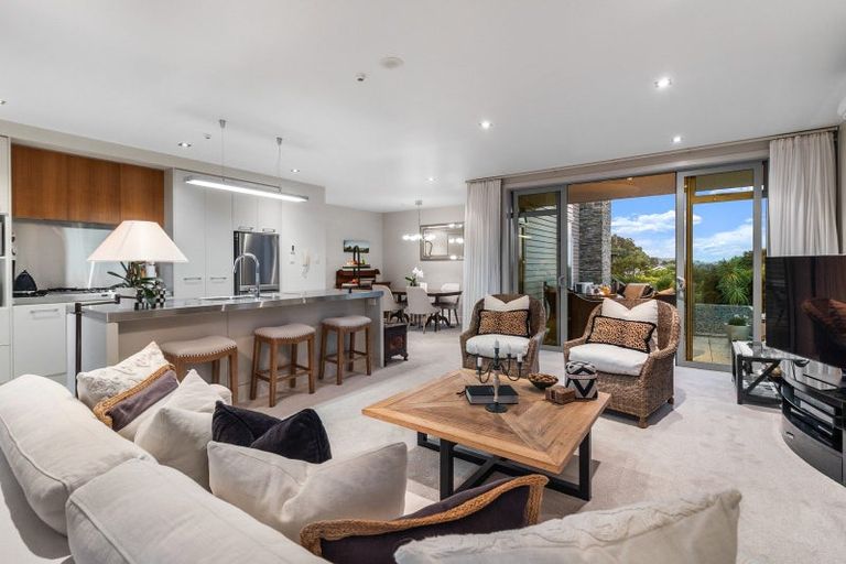 Photo of property in 7 Little Compton Mews, Snells Beach, 0920