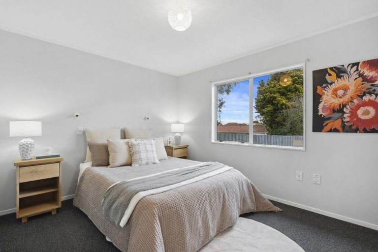 Photo of property in 49a Kings Drive, Levin, 5510