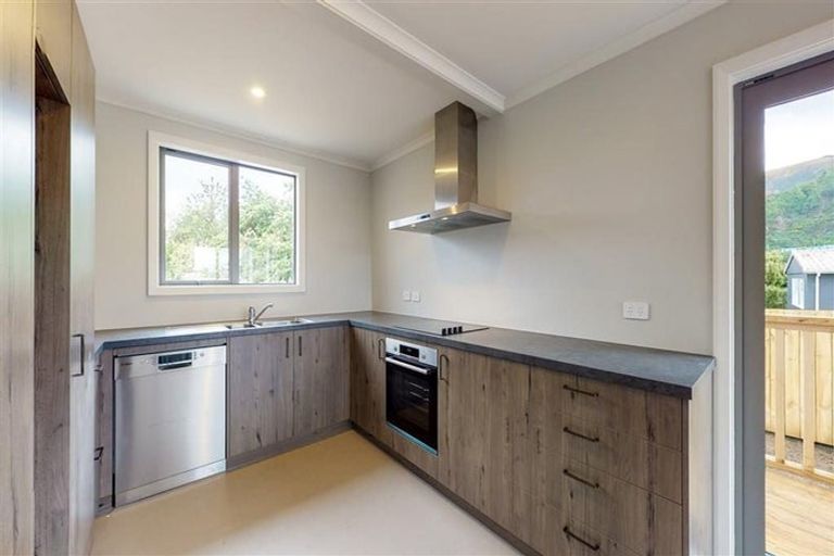 Photo of property in 133 Molesworth Street, Taita, Lower Hutt, 5011