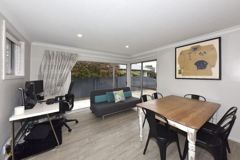 Photo of property in 32 Wingate Street, Redwood, Christchurch, 8051