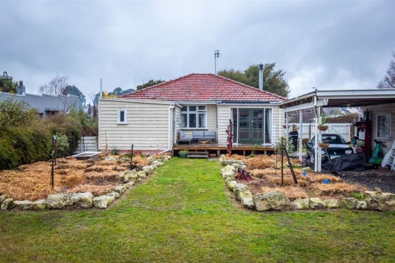 Photo of property in 27 Main Road, Pleasant Point, 7903