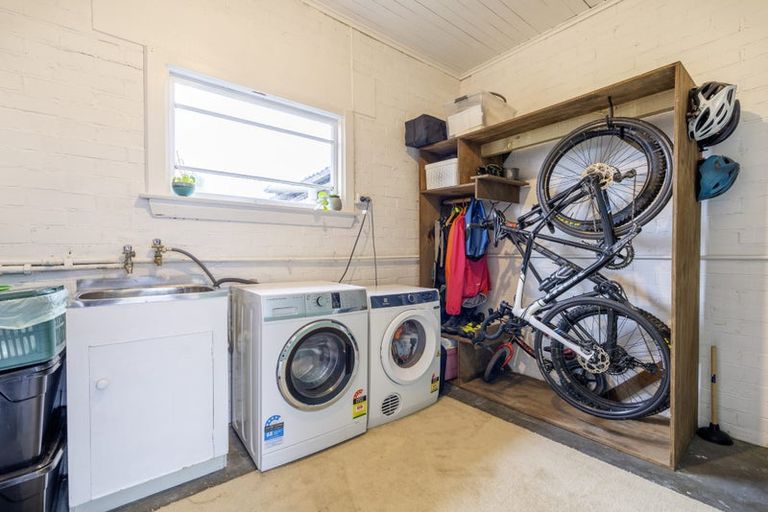 Photo of property in 1a Wellington Street, Parkside, Timaru, 7910