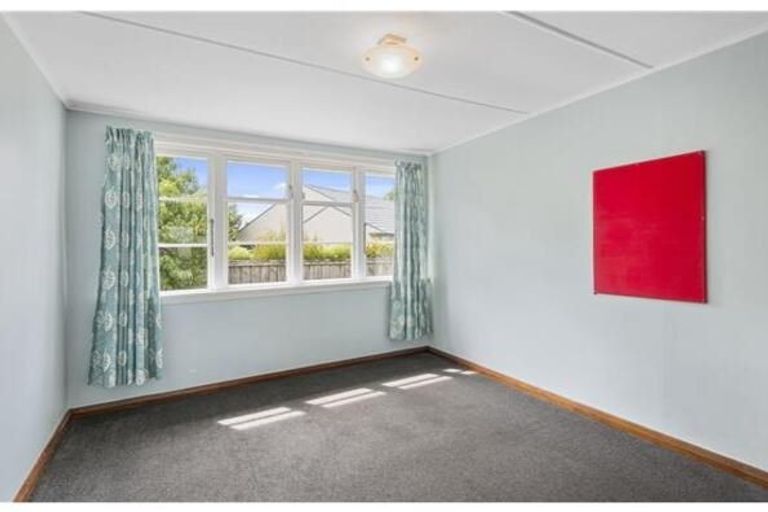 Photo of property in 9 Homer Place, Upper Riccarton, Christchurch, 8041