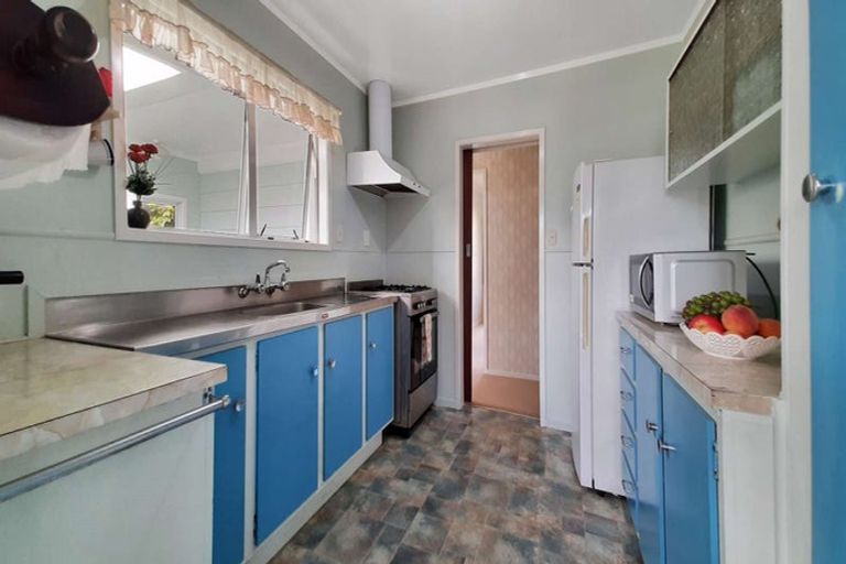 Photo of property in 27 Browning Crescent, Owhata, Rotorua, 3010