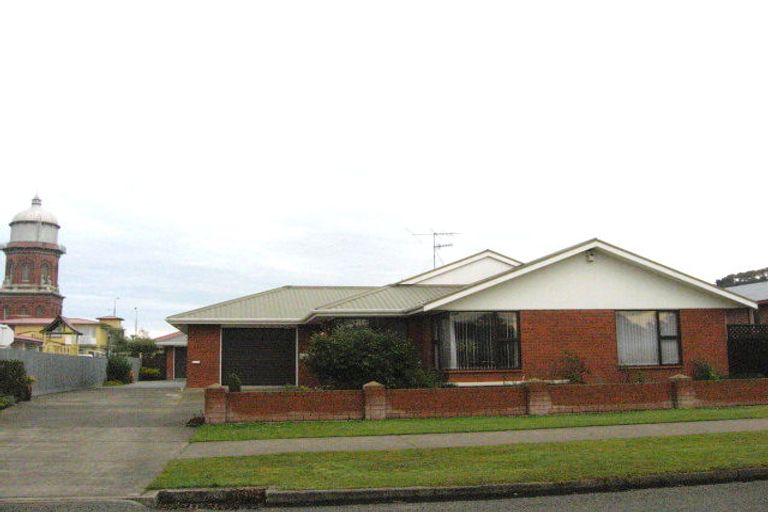 Photo of property in 124 Macmaster Street, Richmond, Invercargill, 9810