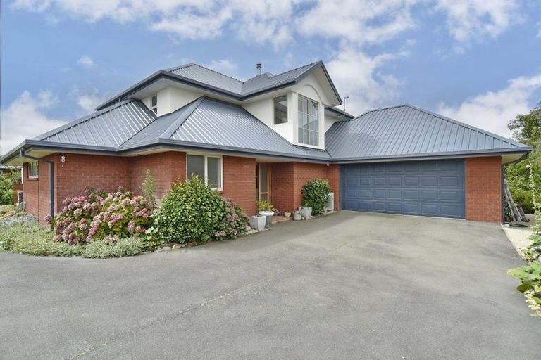 Photo of property in 8 Bank Street, Amberley, 7410
