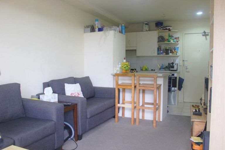 Photo of property in The Rennaissance, 5i/18 Ronwood Avenue, Manukau, Auckland, 2104
