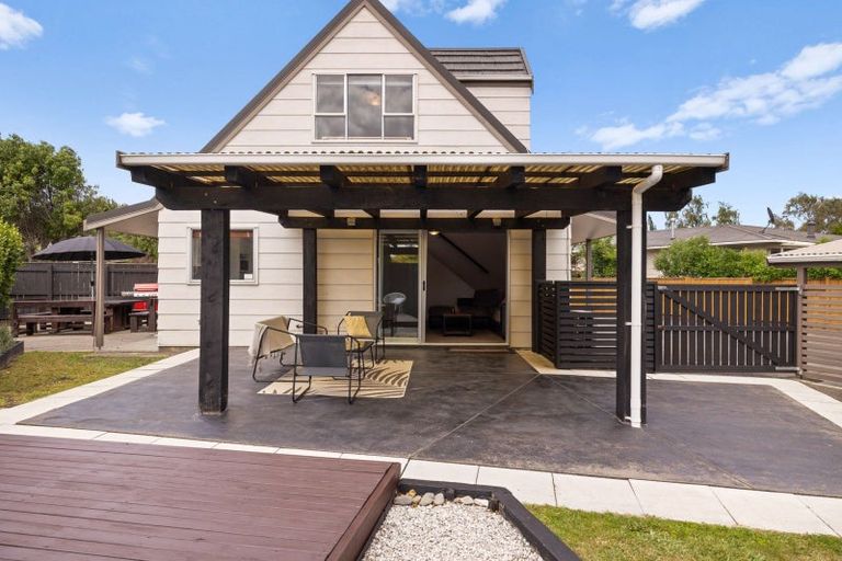 Photo of property in 10 Humphries Place, Awapuni, Palmerston North, 4412