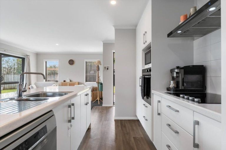 Photo of property in 14 Conniston Way, Pyes Pa, Tauranga, 3112