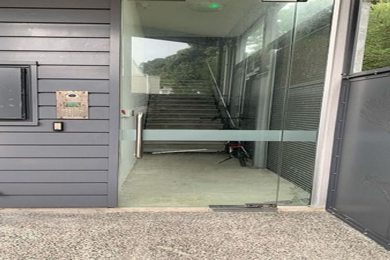 Photo of property in 1/2 Miramar Road North, Miramar, Wellington, 6022