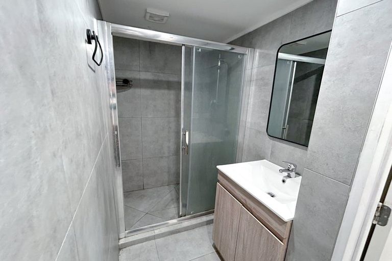 Photo of property in 22 Botany Road, Howick, Auckland, 2010