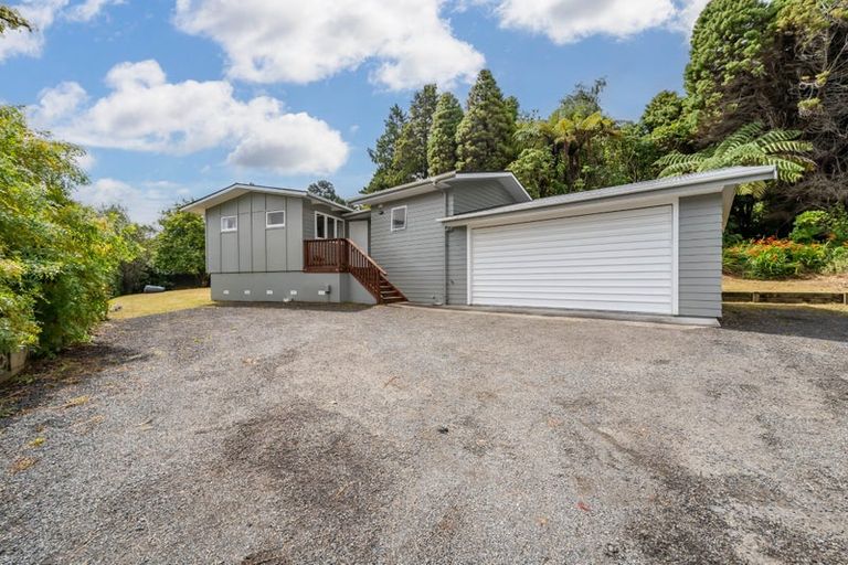 Photo of property in 11a Norana Road, Maoribank, Upper Hutt, 5018