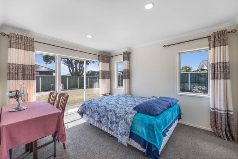 Photo of property in 12 Wills Road, Bell Block, New Plymouth, 4312