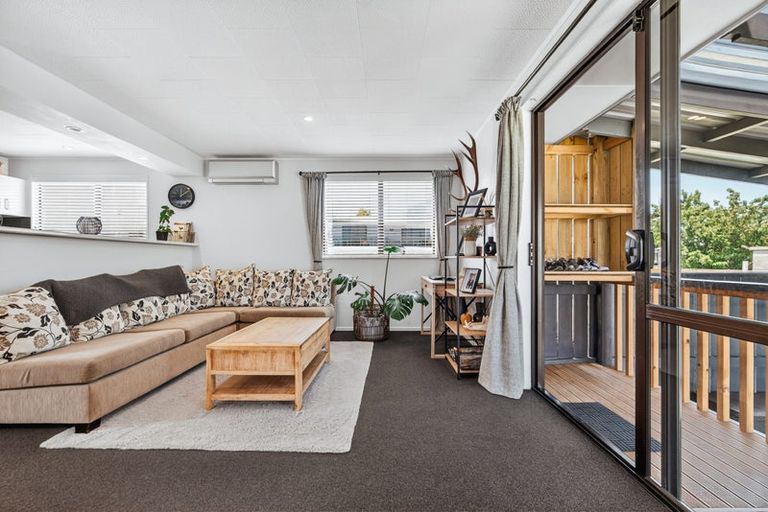 Photo of property in 60 Grace Crescent, Richmond Heights, Taupo, 3330