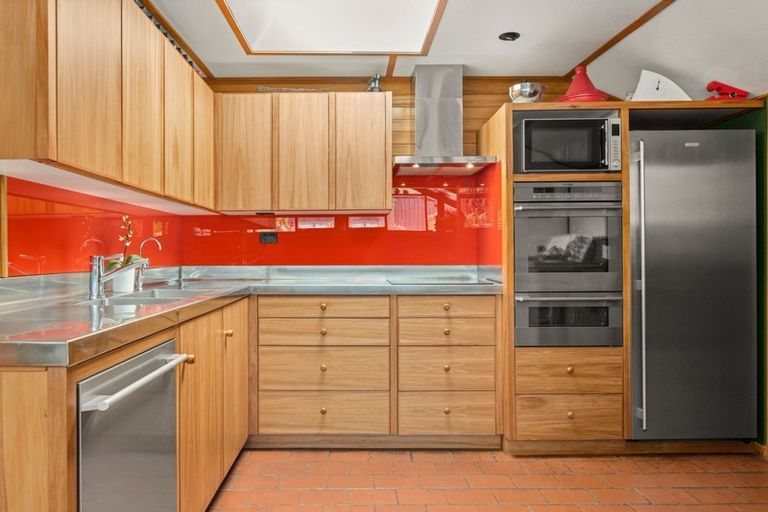 Photo of property in 20 Toop Street, Havelock North, 4130