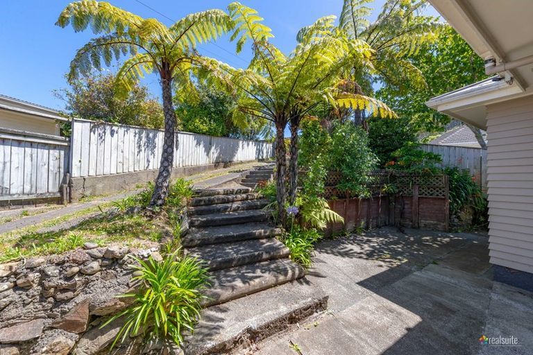 Photo of property in 11a Hillary Street, Tawa, Wellington, 5028