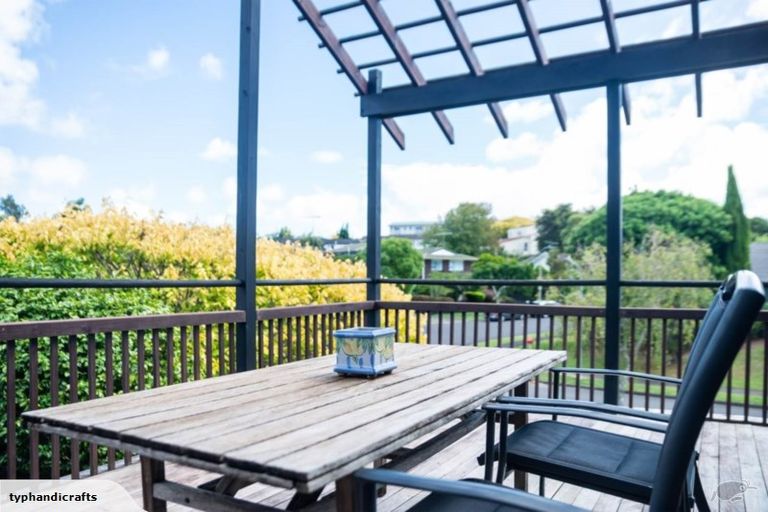 Photo of property in 5 Pyatt Crescent, Saint Johns, Auckland, 1072